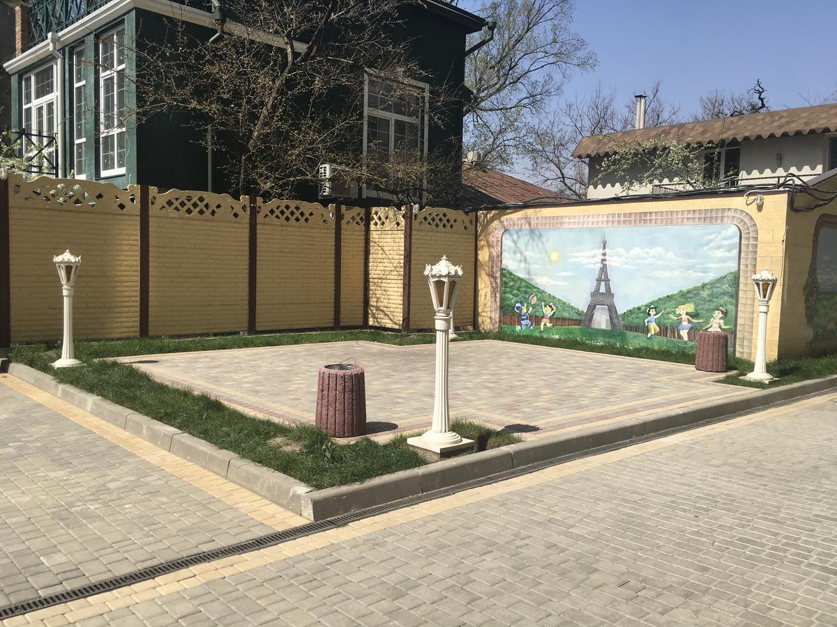 Стильная Квартира Возле Моря На Французском Бульваре โอเดสซา ภายนอก รูปภาพ